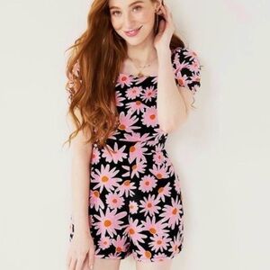 Lily Rose Pink Daisy Floral Open Back Romper Medium